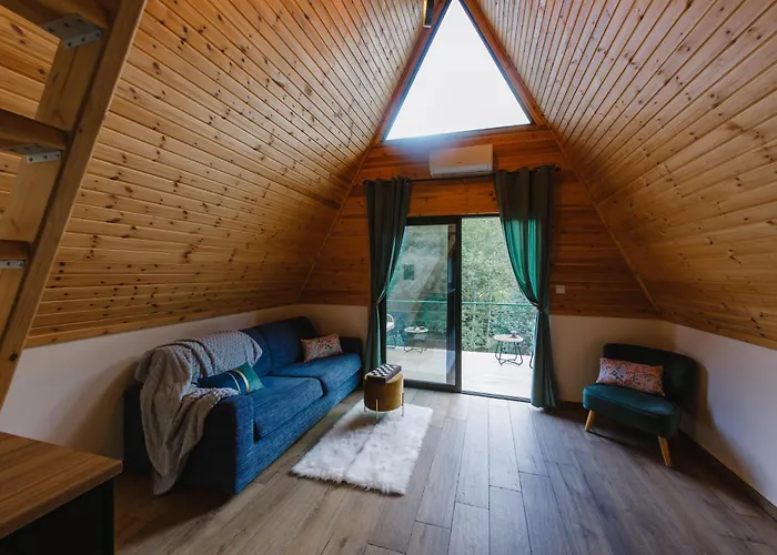 Cozy Glamping Cabin With Pool, Perfect For Couples & Families
