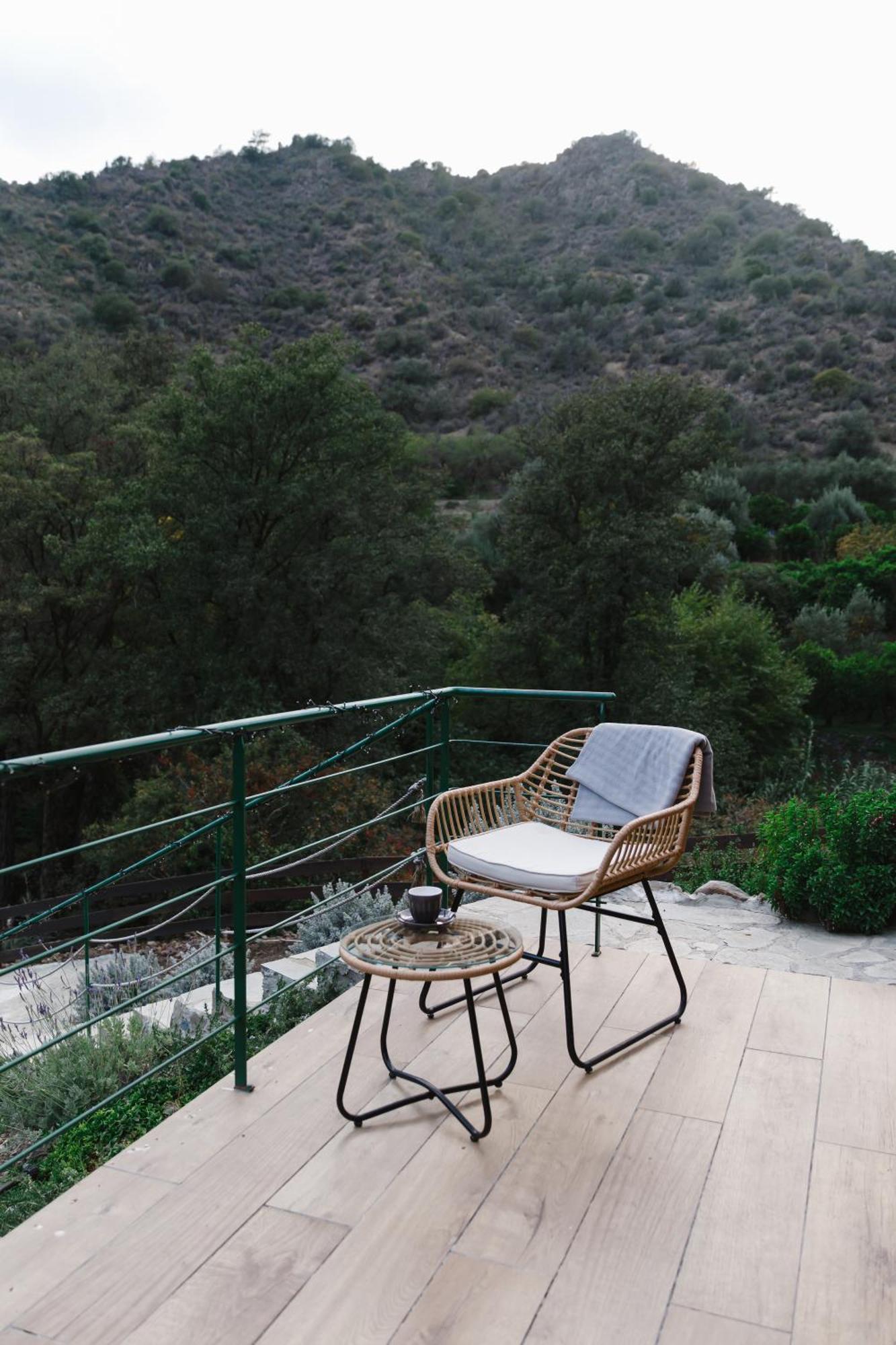 Cozy Glamping With Pool, Perfect For Couples & Families * Αρακαπάς